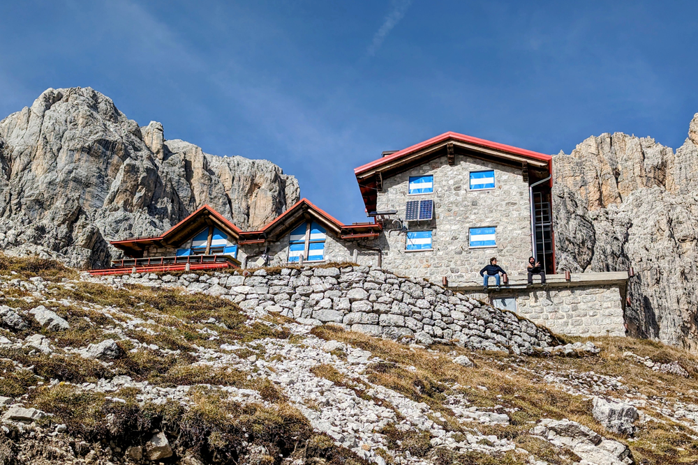 Rifugio in quota sulle Dolomiti di Brenta